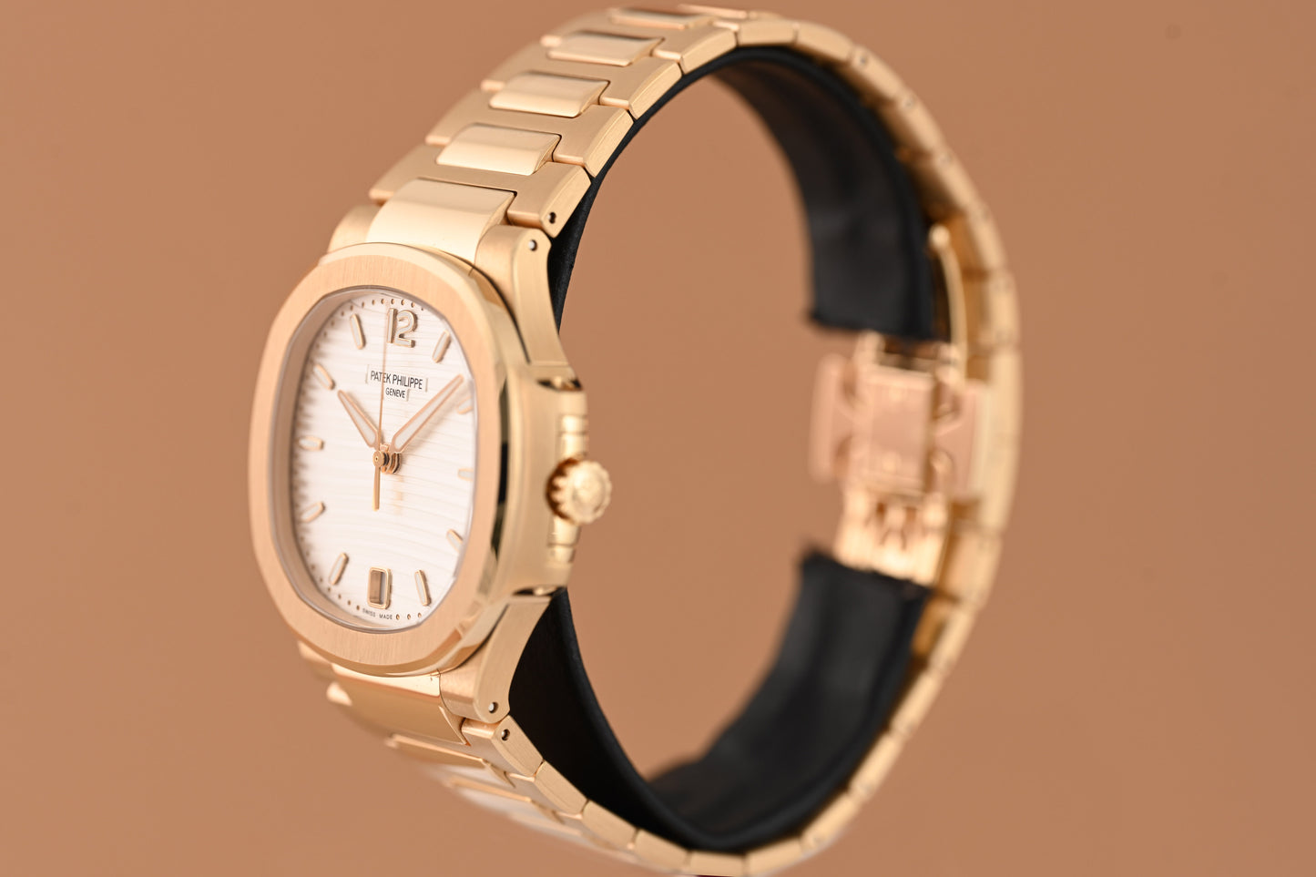 Patek Philippe Nautilus 7118/1R - Full Set - NEW