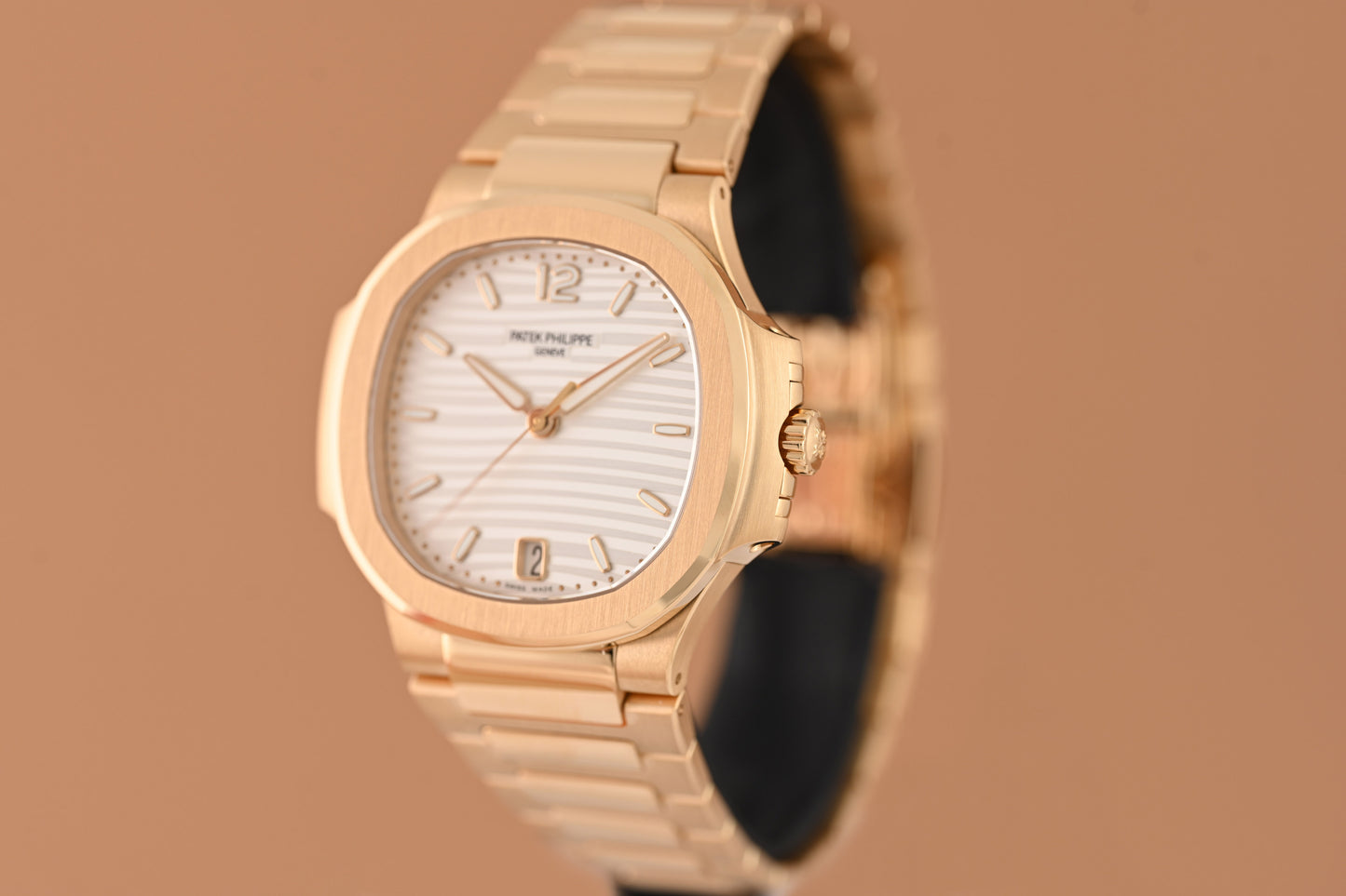 Patek Philippe Nautilus 7118/1R - Full Set - NEW