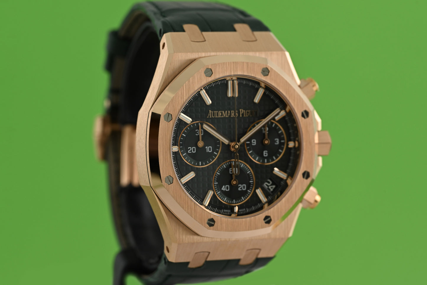 Audemars Piguet Royal Oak Chronograph 41mm Rose Gold - Full Set - Green Dial - NEW