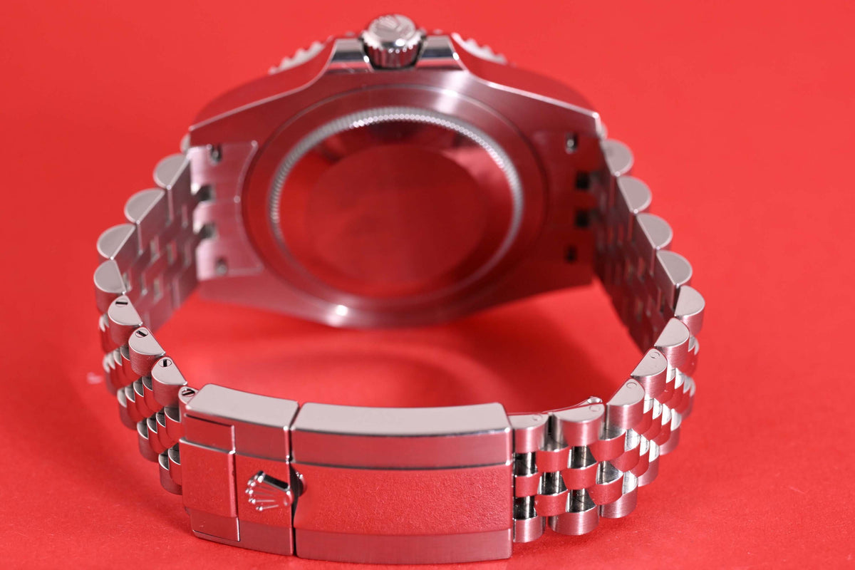 Rolex GMT Master II - 126710BLRO Pepsi - Full Set - Like NEW 2024