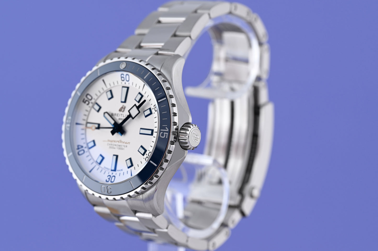 Breitling Superocean Automatic 42 mm White Dial - Full Set