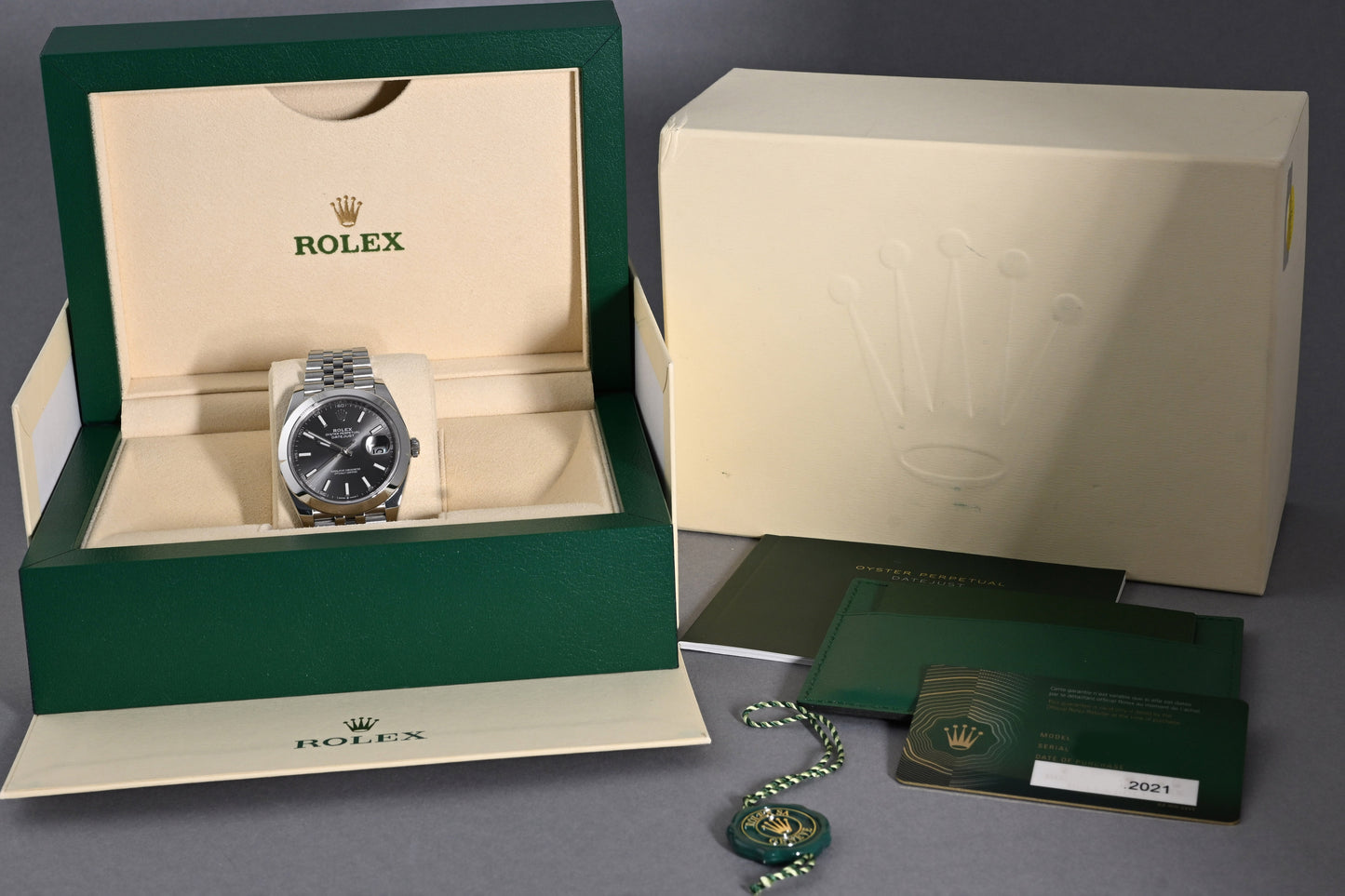 Rolex Datejust 41 - 126300 - Rhodium Dial - Full Set