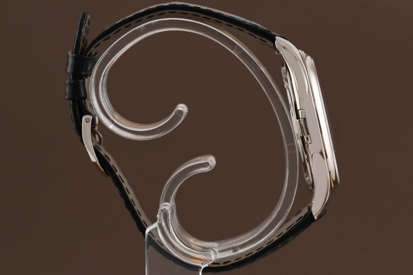 Patek Philippe Calatrava 5227G-001 - Full Set