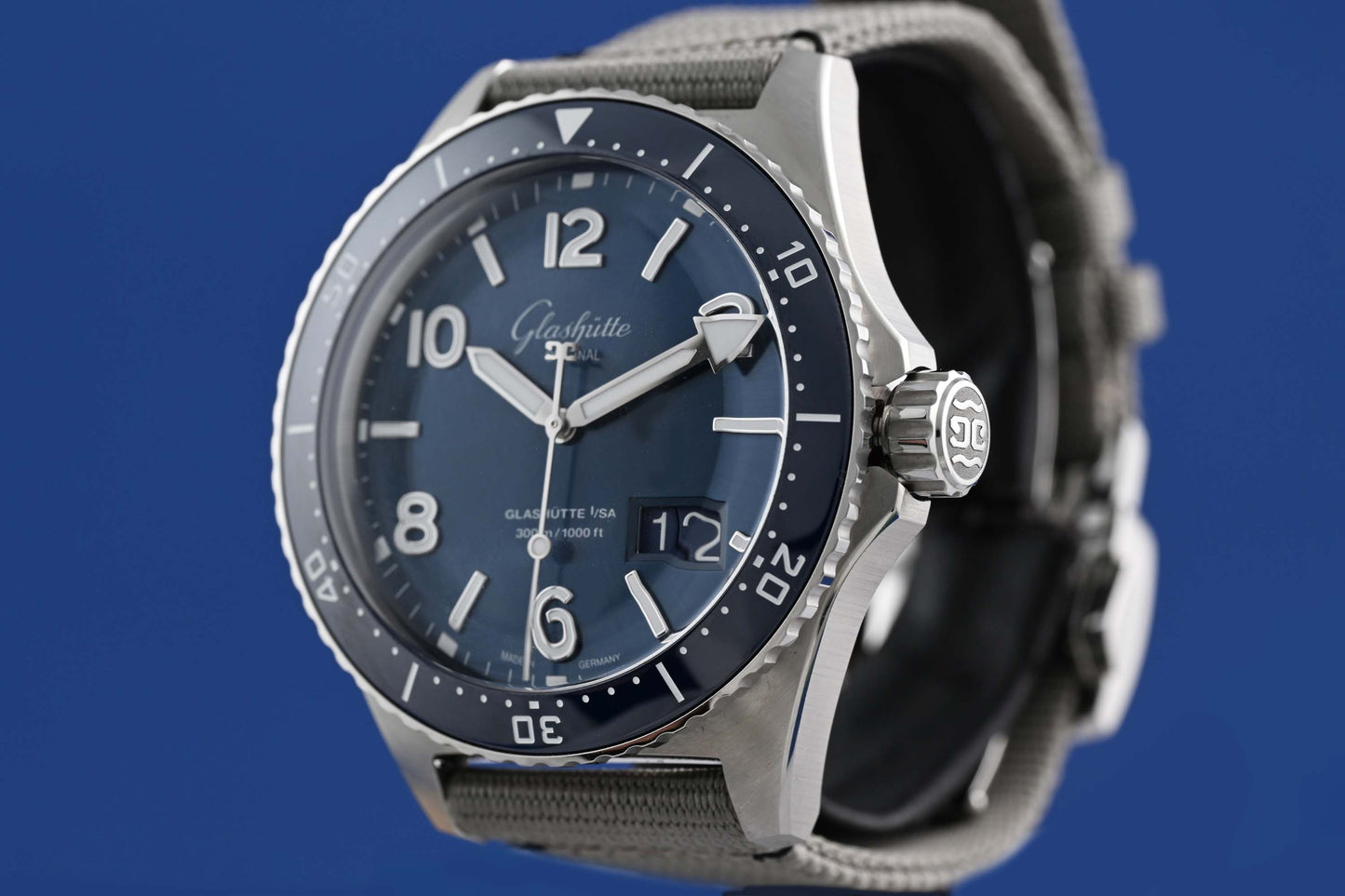 Glashütte Original SeaQ Panorama Date - Full Set - NEW