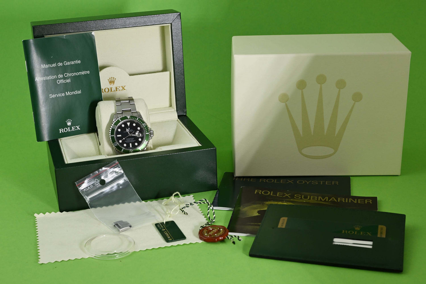 Rolex Submariner 16610LV - Full Set - Kermit - LC100