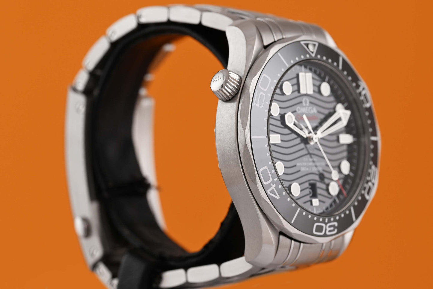 Omega Seamaster Diver 300M - Black Dial - Full Set