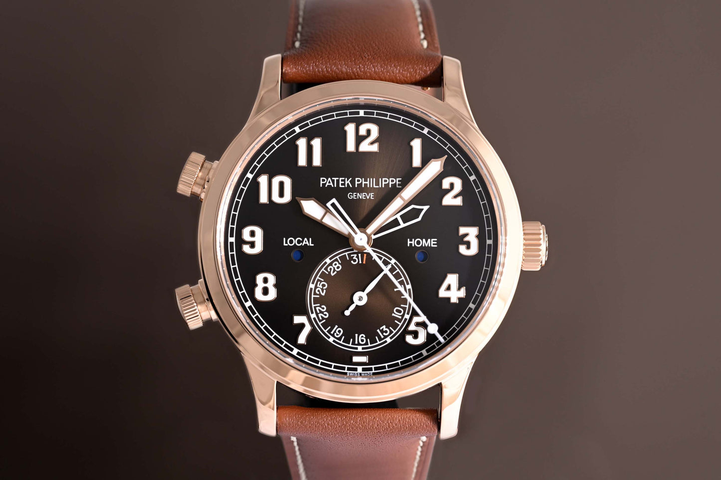 Patek Philippe Calatrava Pilot Travel Time 5524R-001 - Sunburst Brown Dial - Full Set