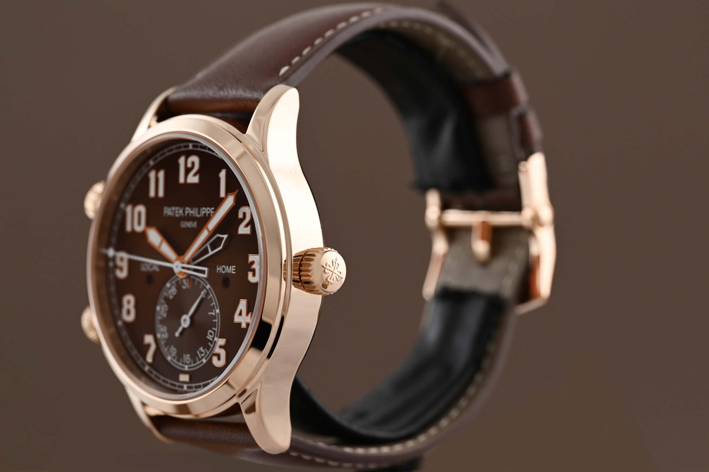 Patek Philippe Calatrava Pilot Travel Time 5524R-001 - Sunburst Brown Dial - Full Set
