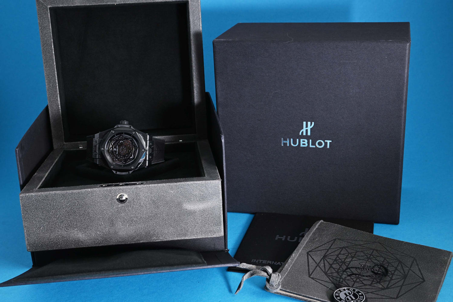 Hublot Big Bang Sang Bleu - All Black - Full Set