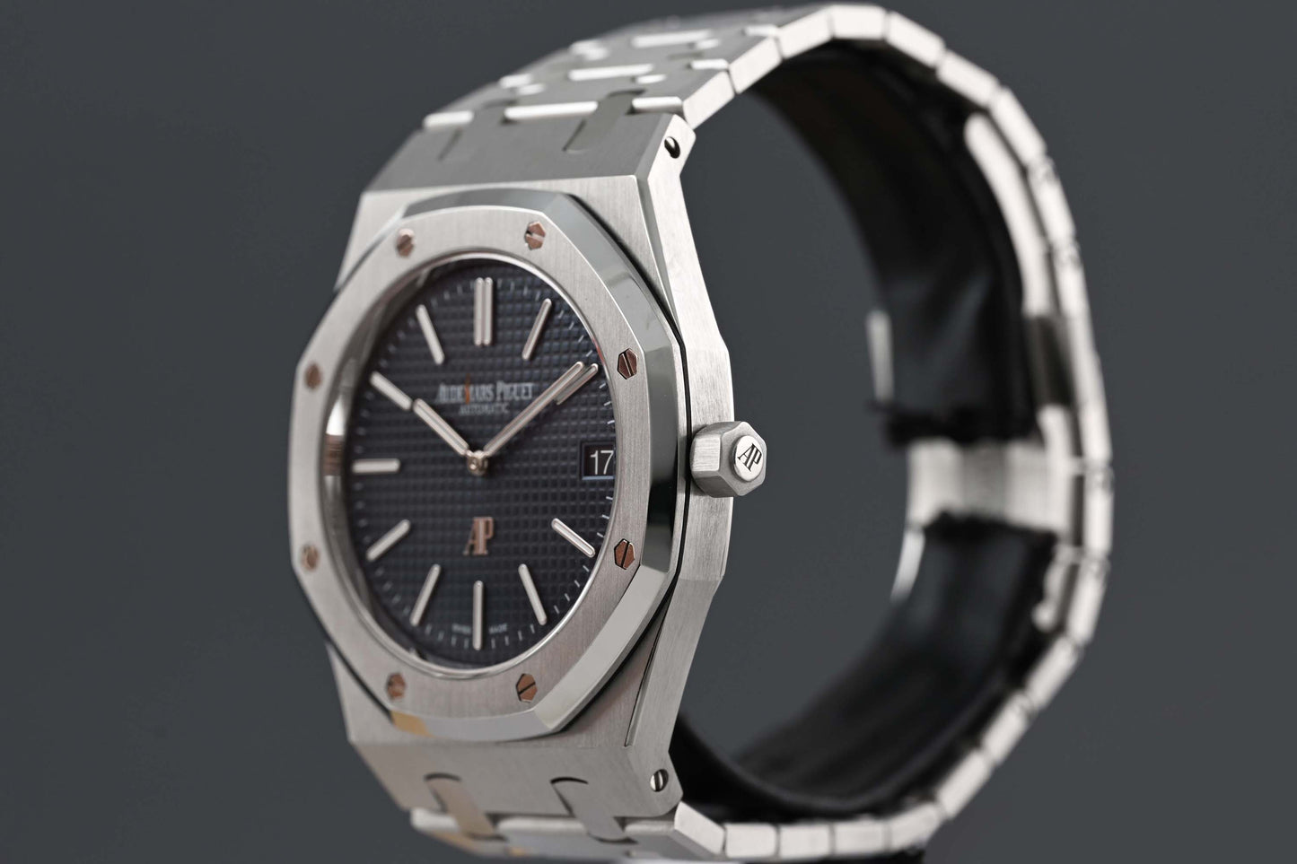 Audemars Piguet Royal Oak Jumbo Extraflach - Blue Dial - 15202ST