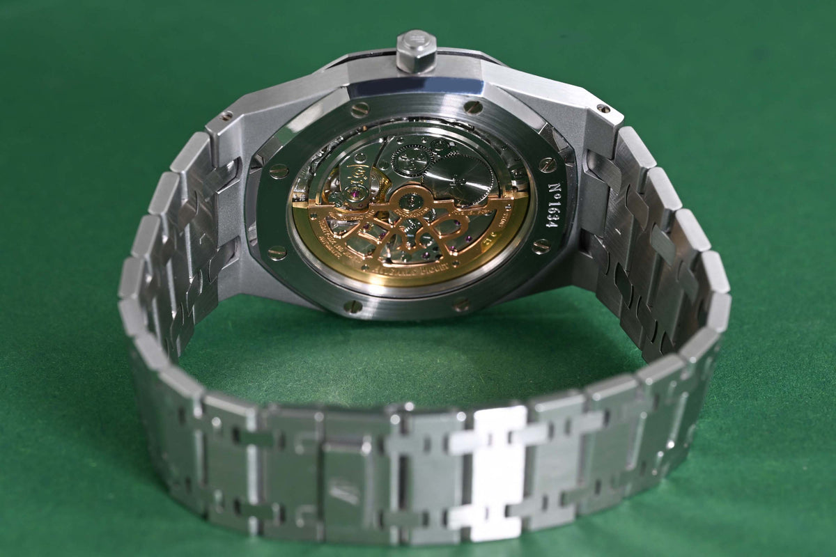 Audemars Piguet Royal Oak Jumbo Extraflach - Blue Dial - 15202ST - Full Set