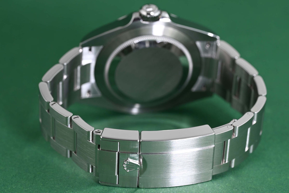 Rolex Air-King 126900 - Full Set
