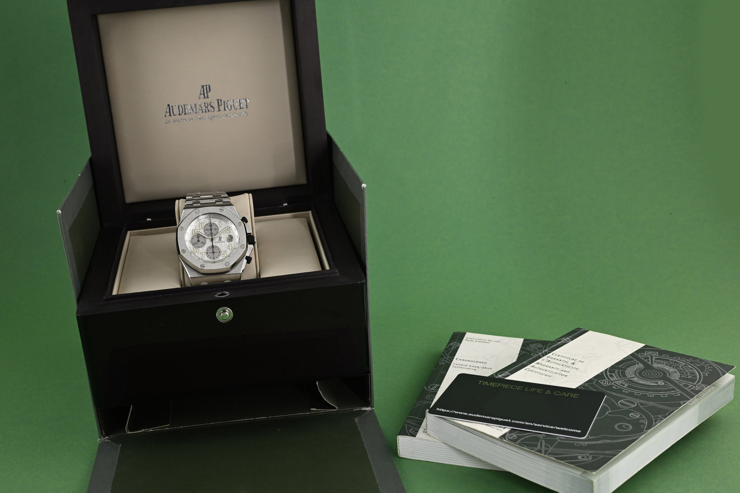 Audemars Piguet Royal Oak Offshore Chronograph - Full Set