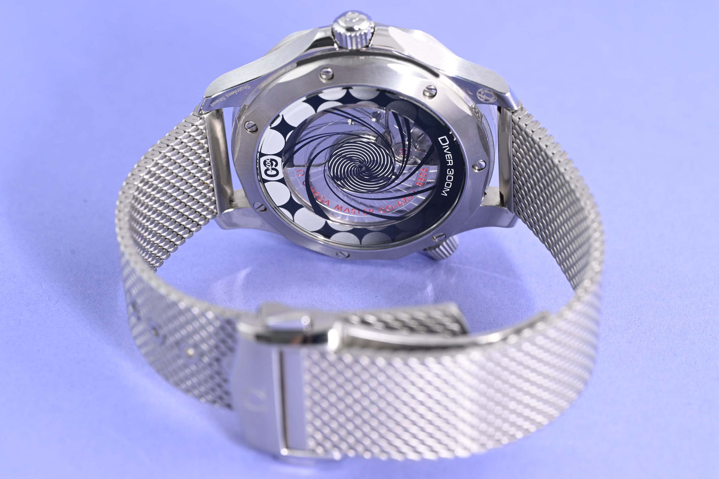 Omega Seamaster Diver 300M James Bond - Blue Dial - Full Set