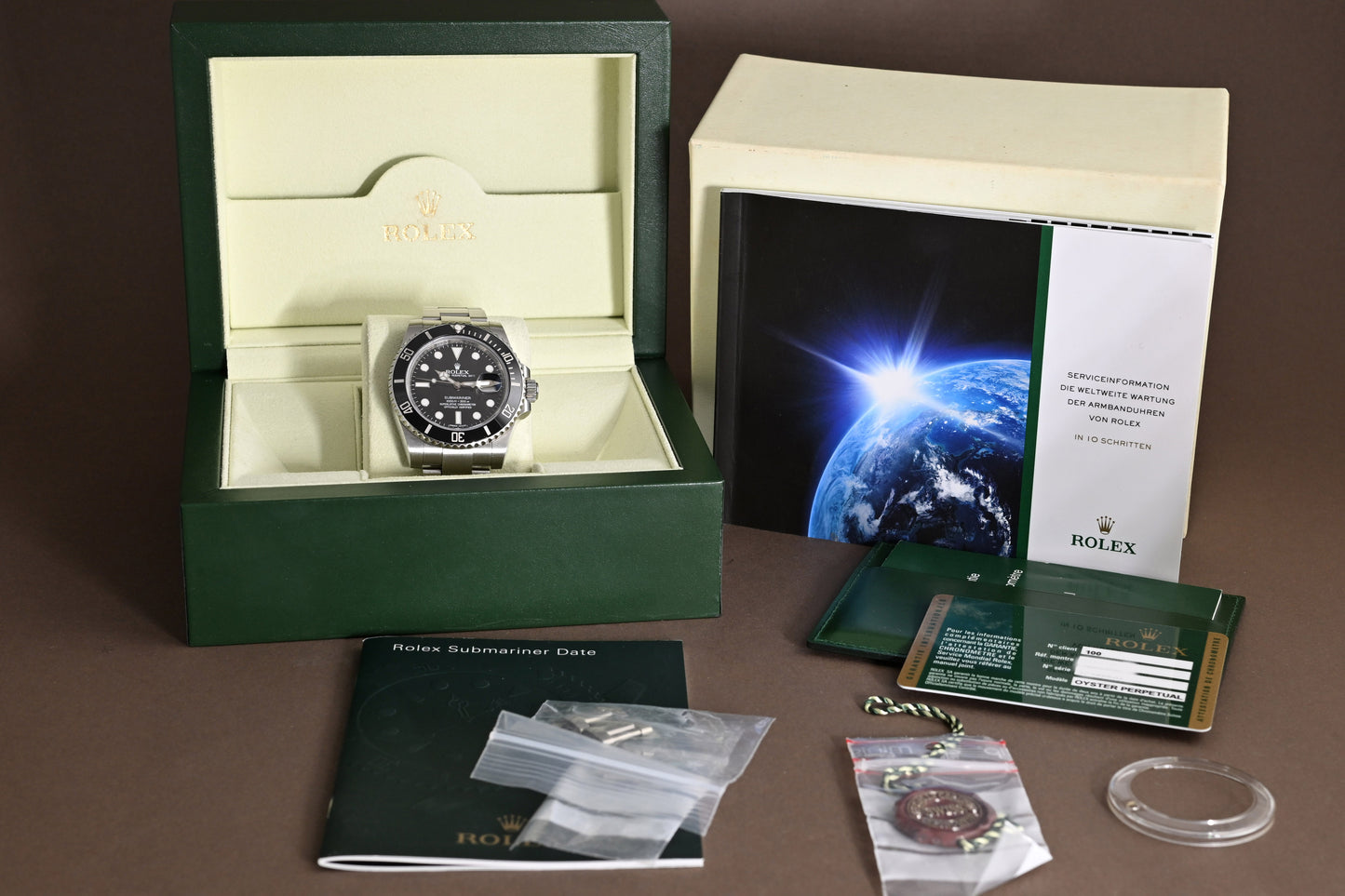 Rolex Submariner 116610LN - Full Set - 40mm - LC100