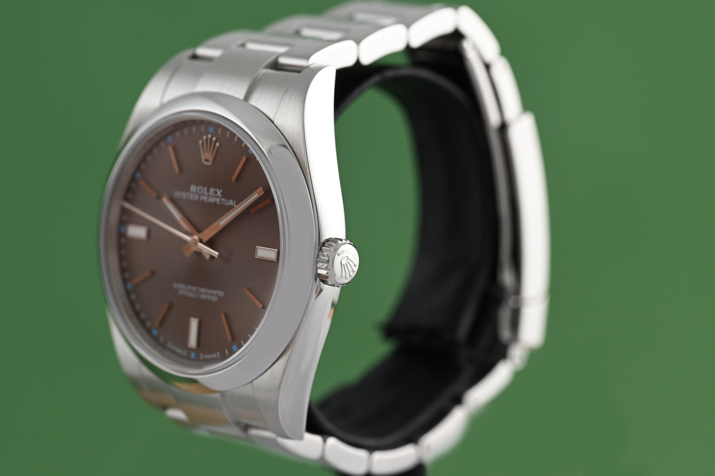 Rolex Oyster Perpetual 39mm 114300 - Grey - Box& Papers