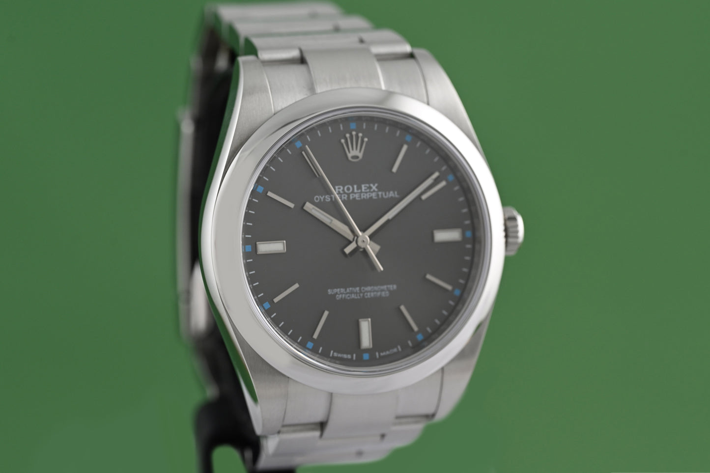 Rolex Oyster Perpetual 39mm 114300 - Grey - Box& Papers