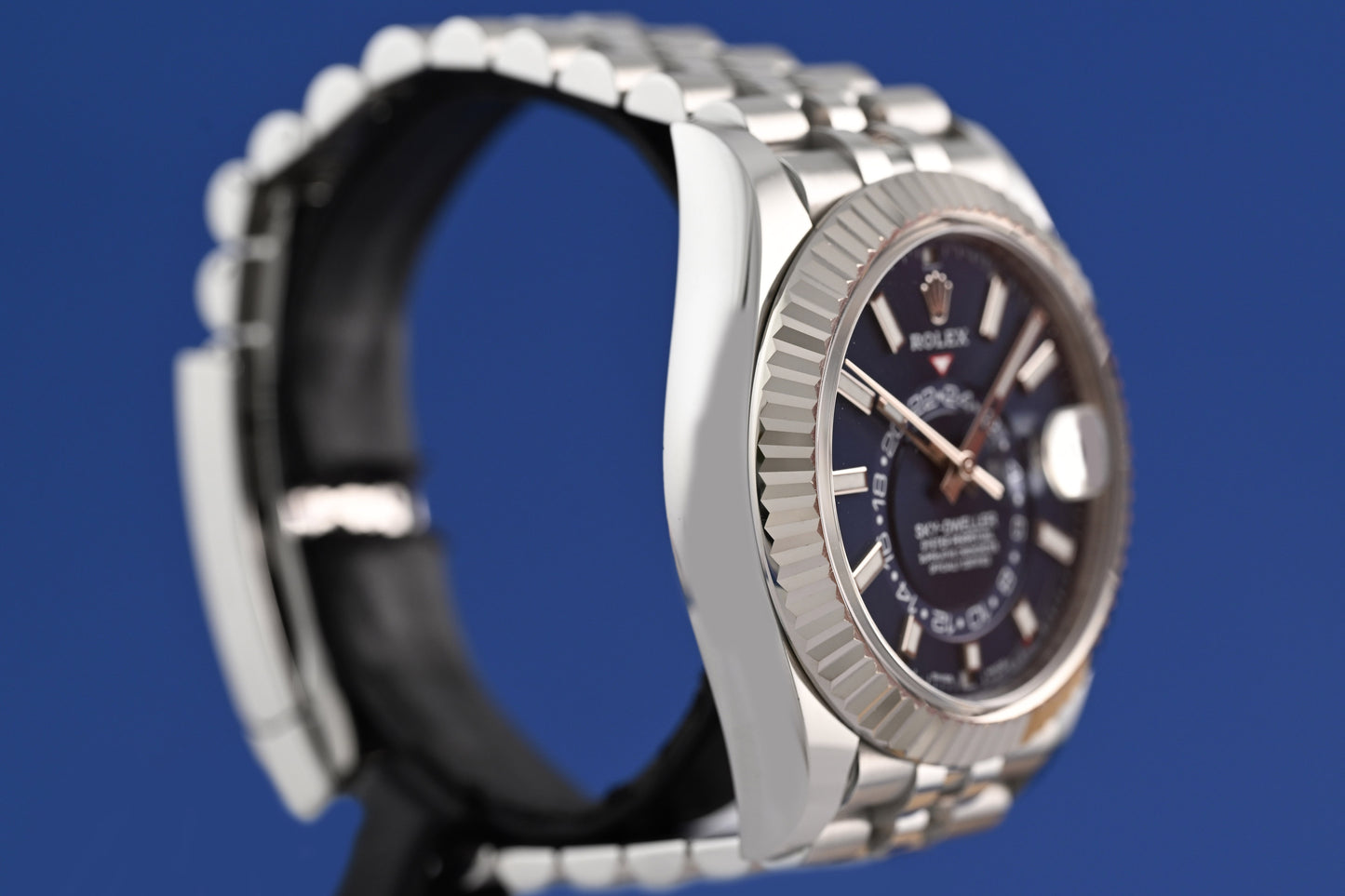 Rolex Sky-Dweller 326934 - Blue Dial - Full Set