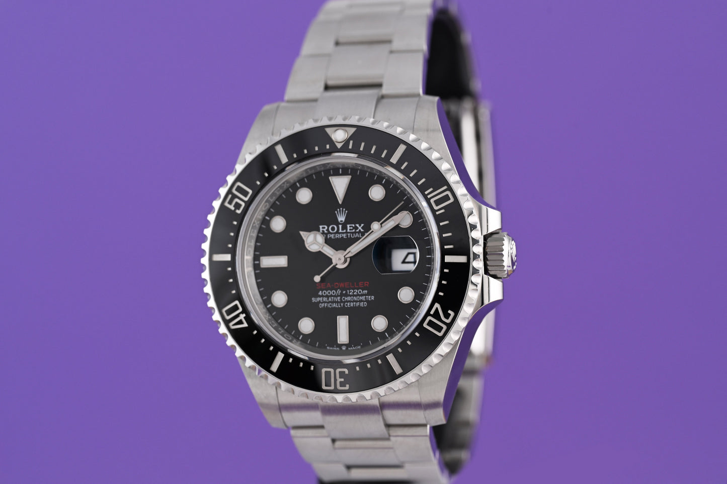 Rolex Sea Dweller 126600 - Full Set - Like New
