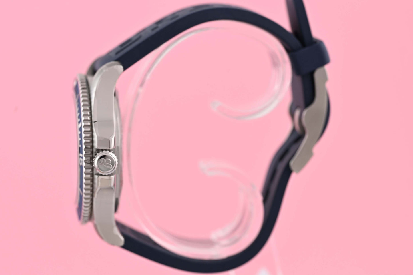 Breitling Superocean Automatic 42 - Full Set - NEW