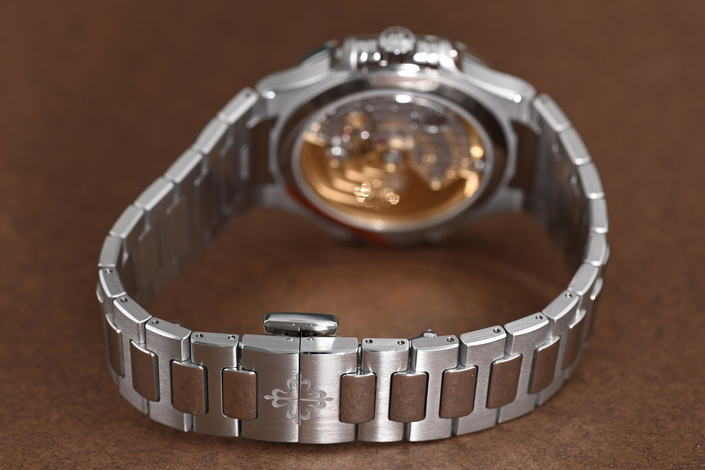 Patek Philippe Nautilus 7118/1200A - Full Set