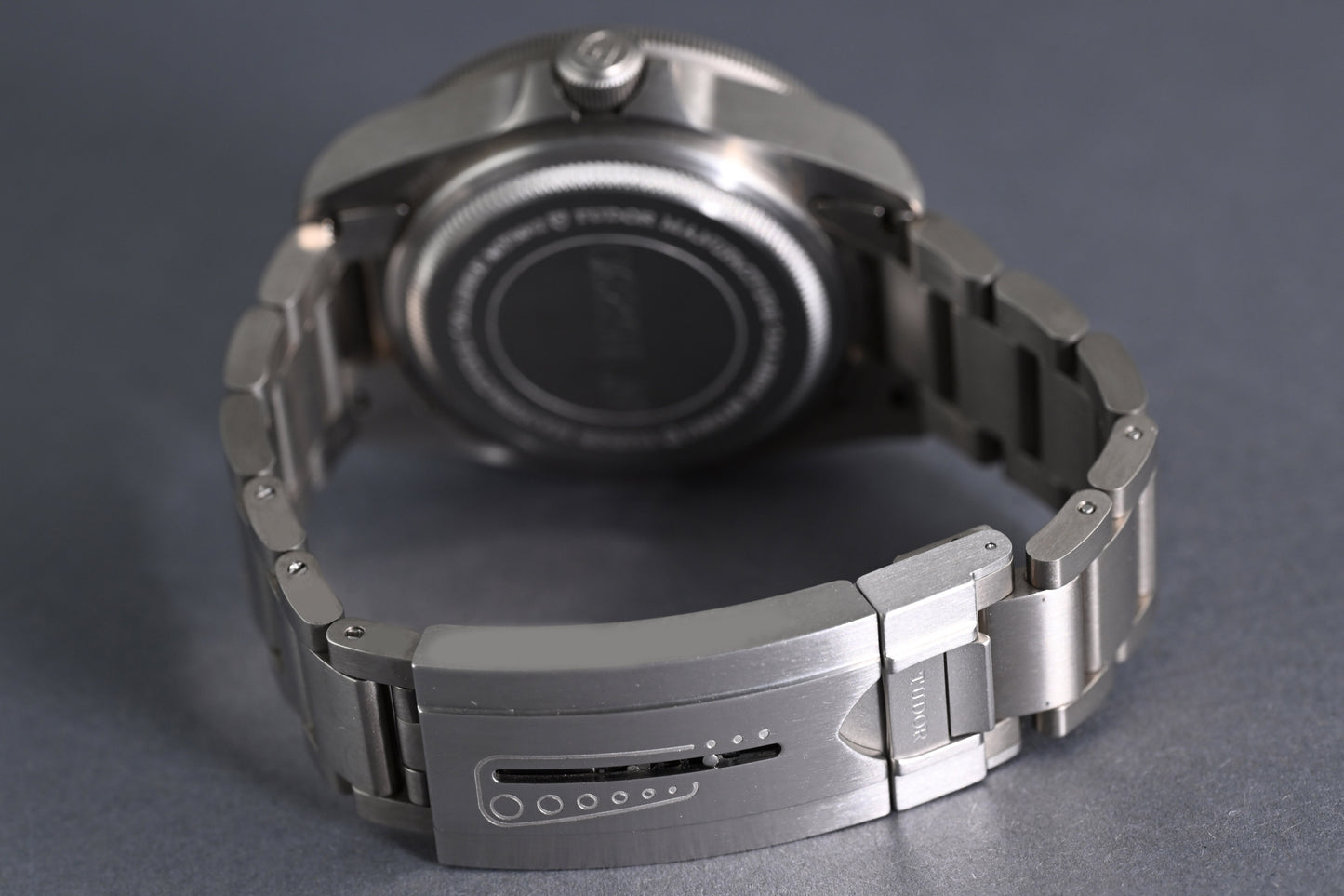 Tudor Pelagos - 25610TNL - Titanium Lefthand - Black Dial - Full Set