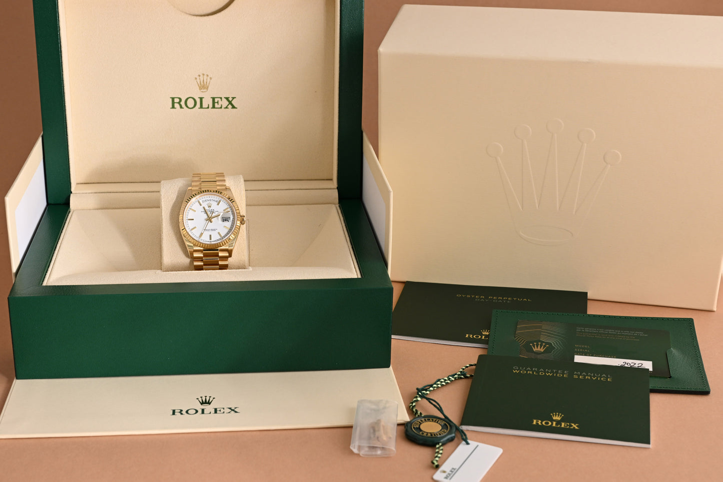 Rolex Day Date 36 Gelbgold 128238 - White Dial - Full Set