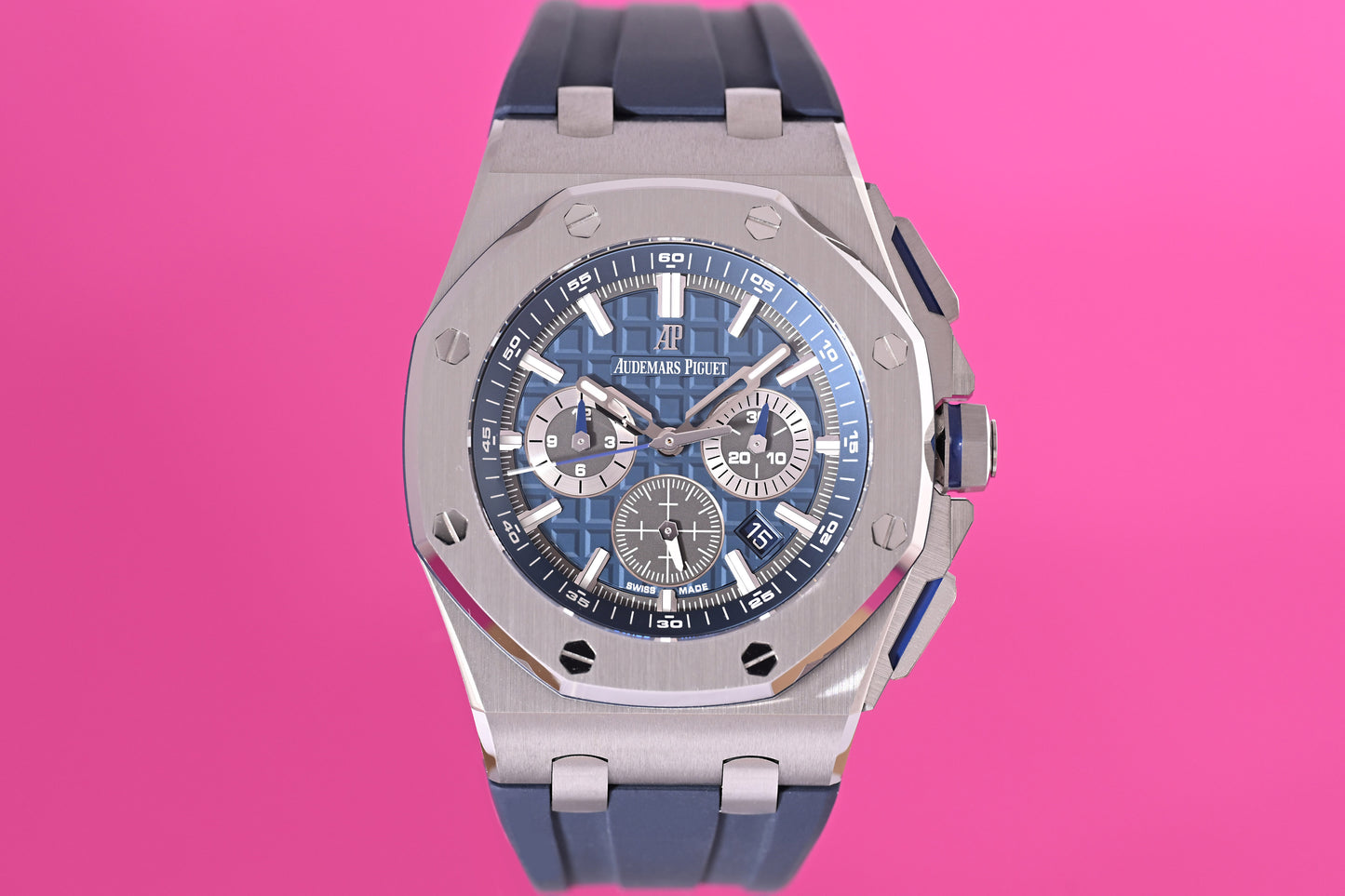 Audemars Piguet Royal Oak Offshore Chronograph - Full Set - Like New