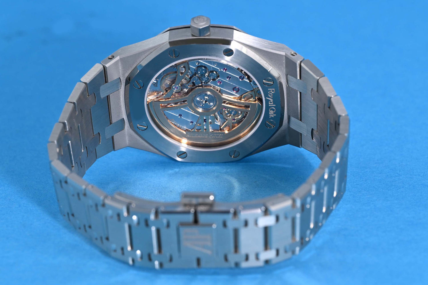 Audemars Piguet Royal Oak Jumbo Extraflach - 16202ST - Like New