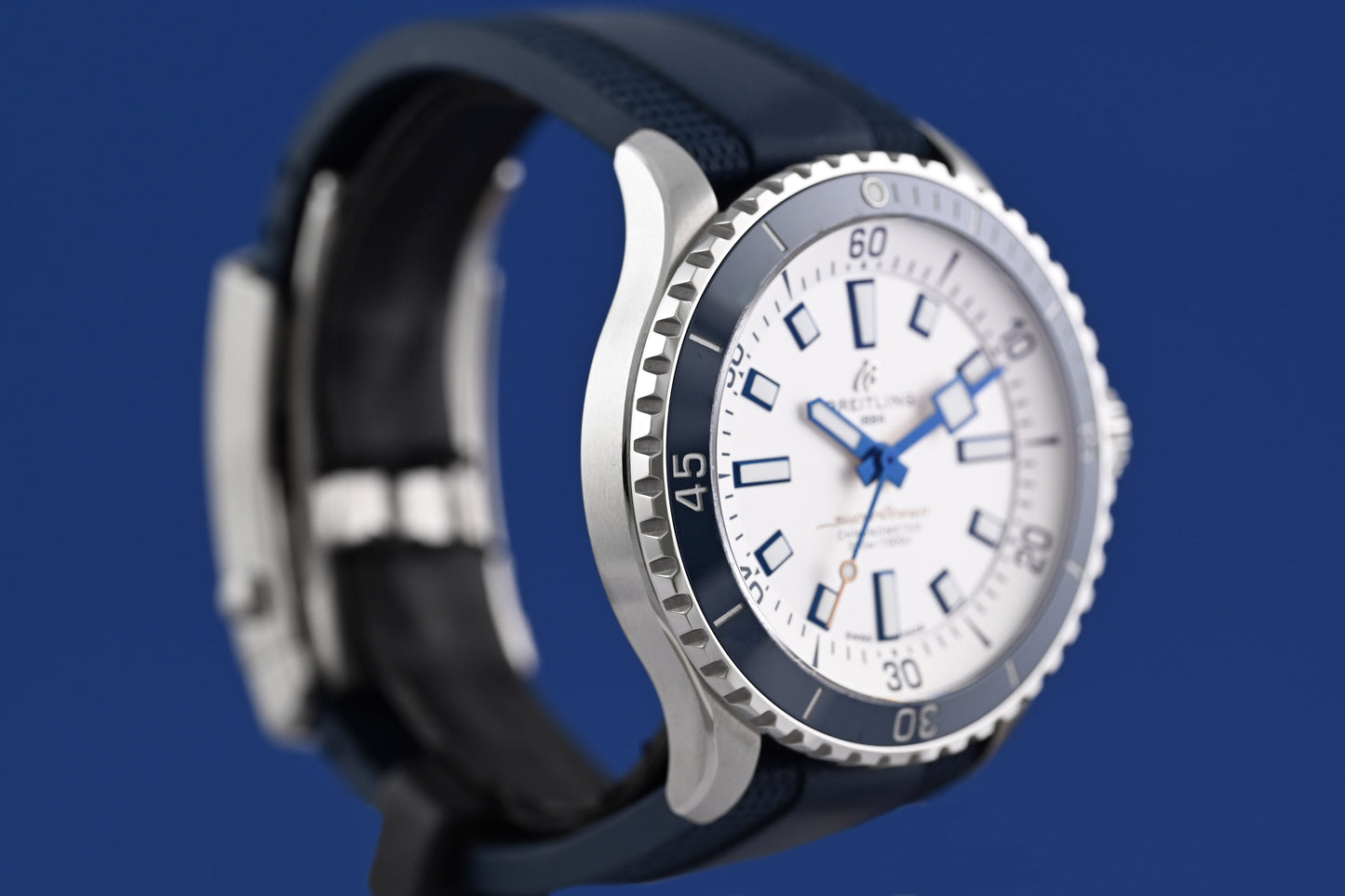 Breitling Superocean Automatic 42 - Full Set