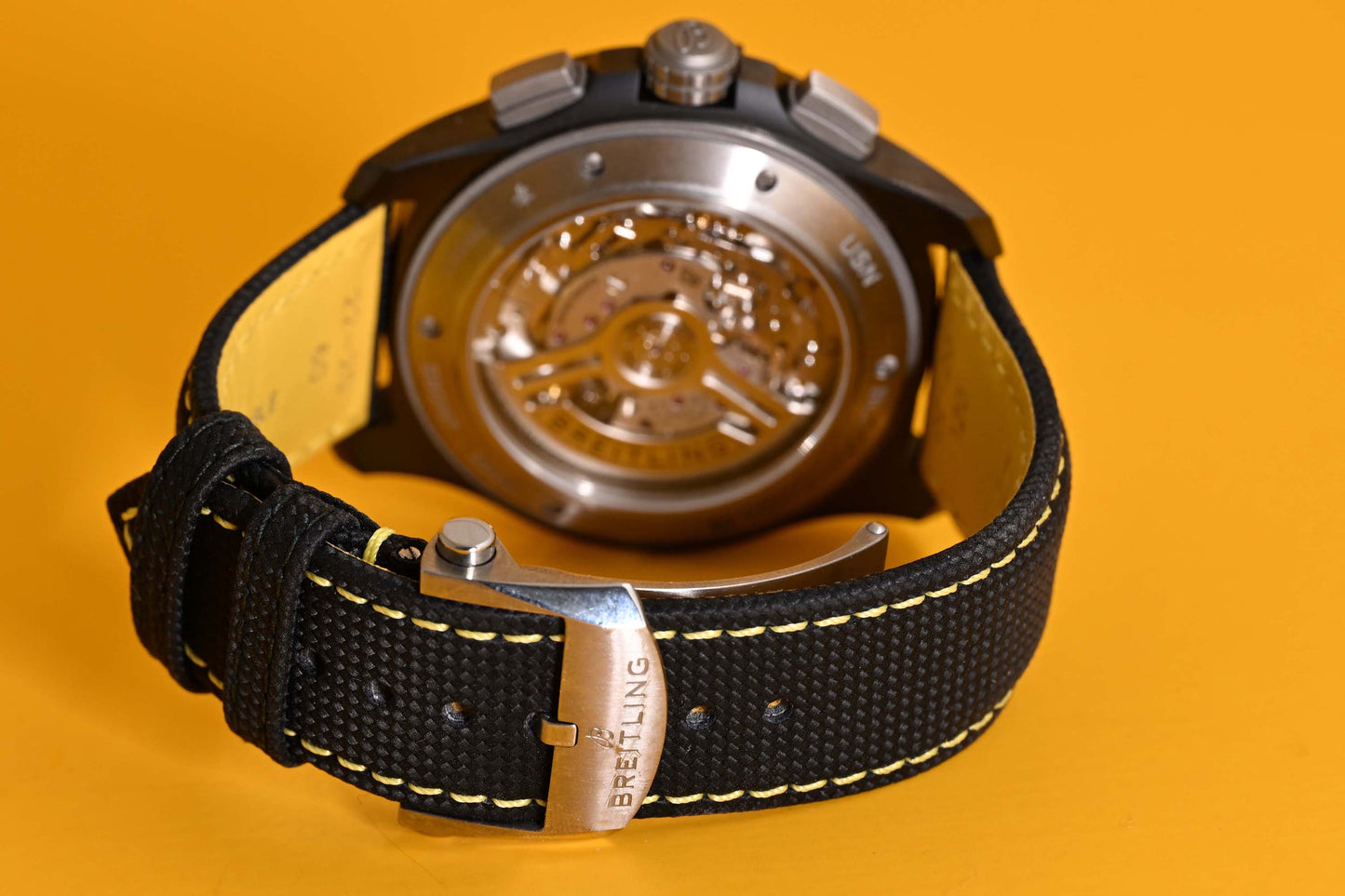 Breitling Avenger B01 Chronograph 44 Night Mission Bloodhounds - Full Set