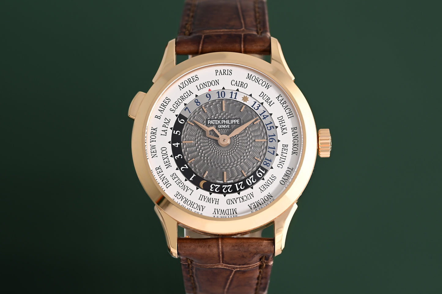 Patek Philippe World Time 5230R-012 Roségold - Full Set