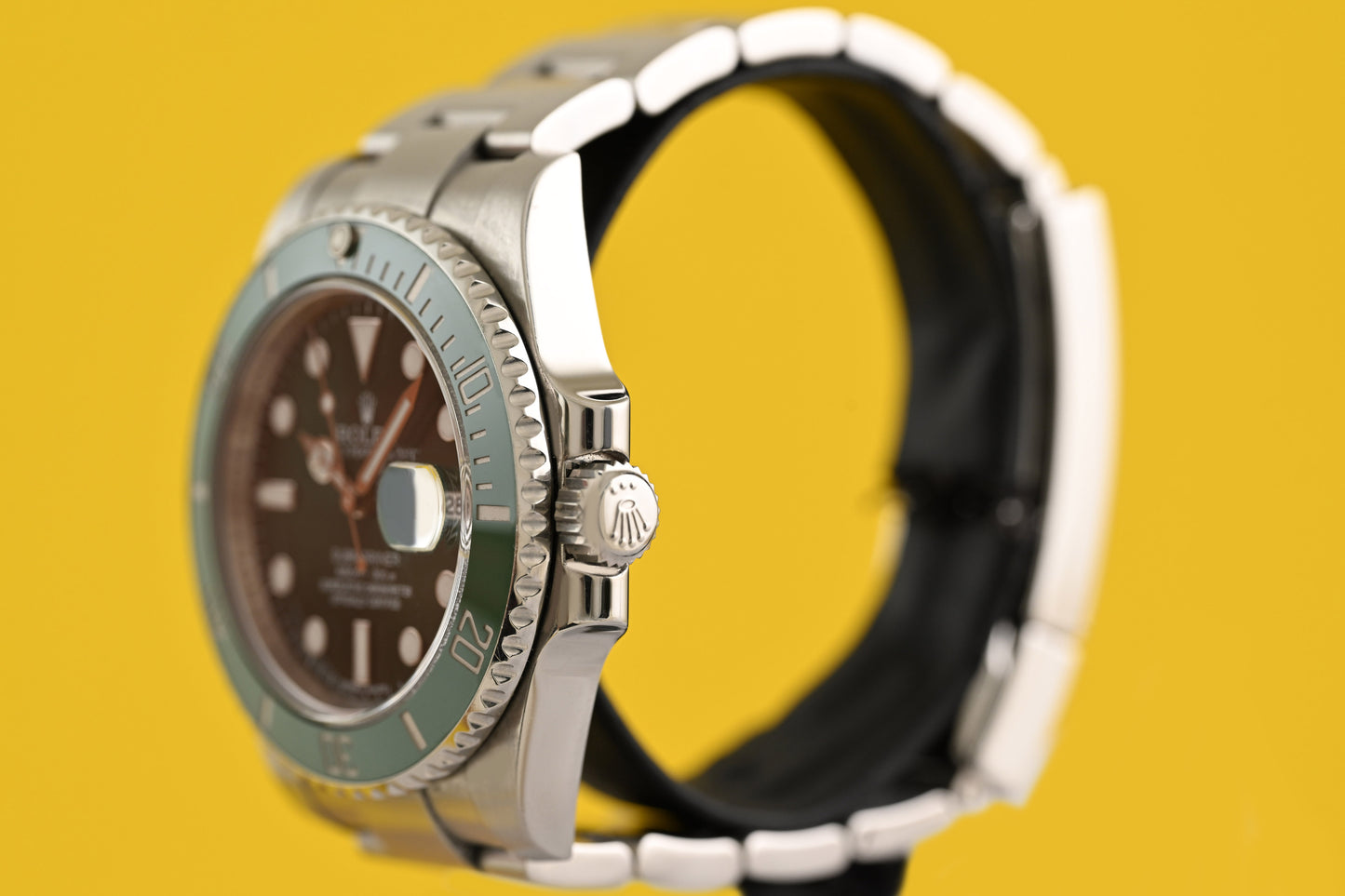 Rolex Submariner 116610LV - Full Set - Hulk