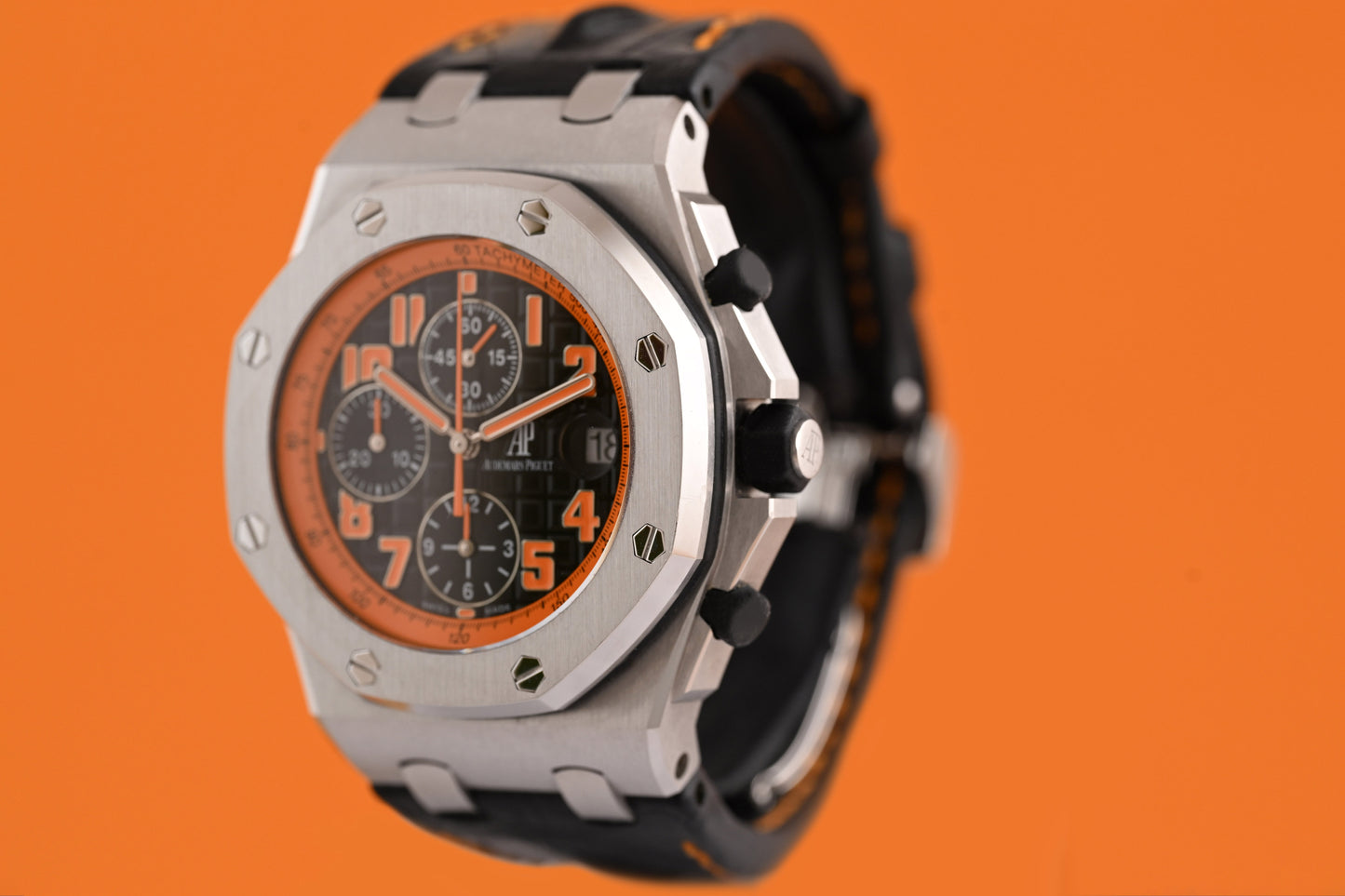 Audemars Piguet Royal Oak Offshore Chronograph "Volcano" - Full Set
