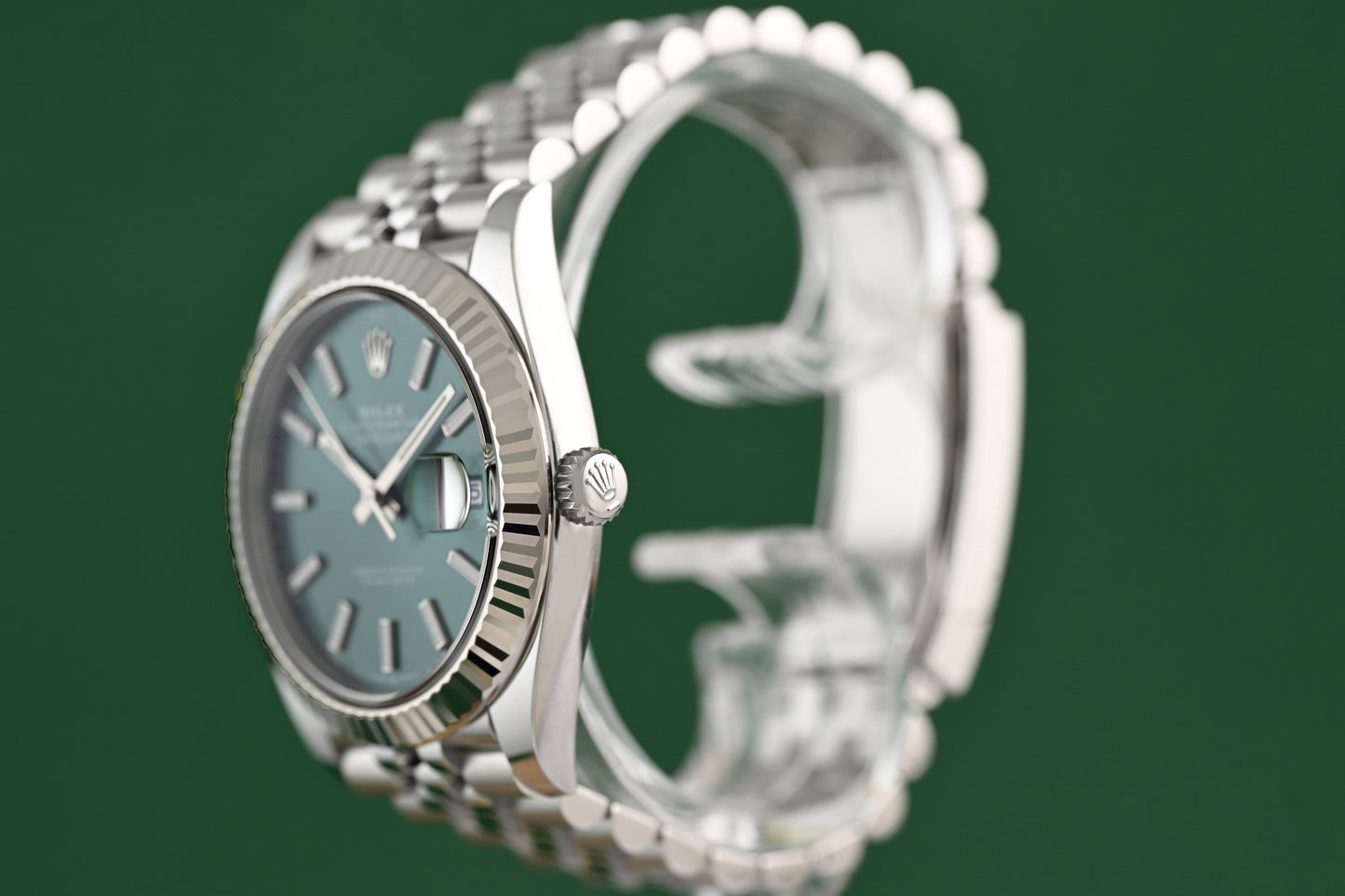 Rolex Datejust 41 - 126334 - Green Dial - Full Set - NEW