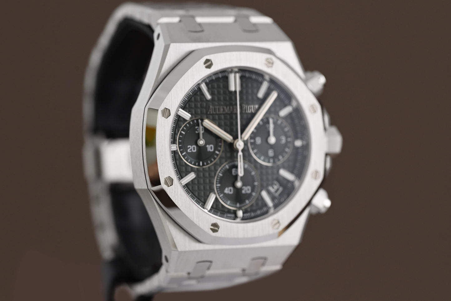 Audemars Piguet Royal Oak Chronograph 41mm - Full Set - Green Dial - NEW