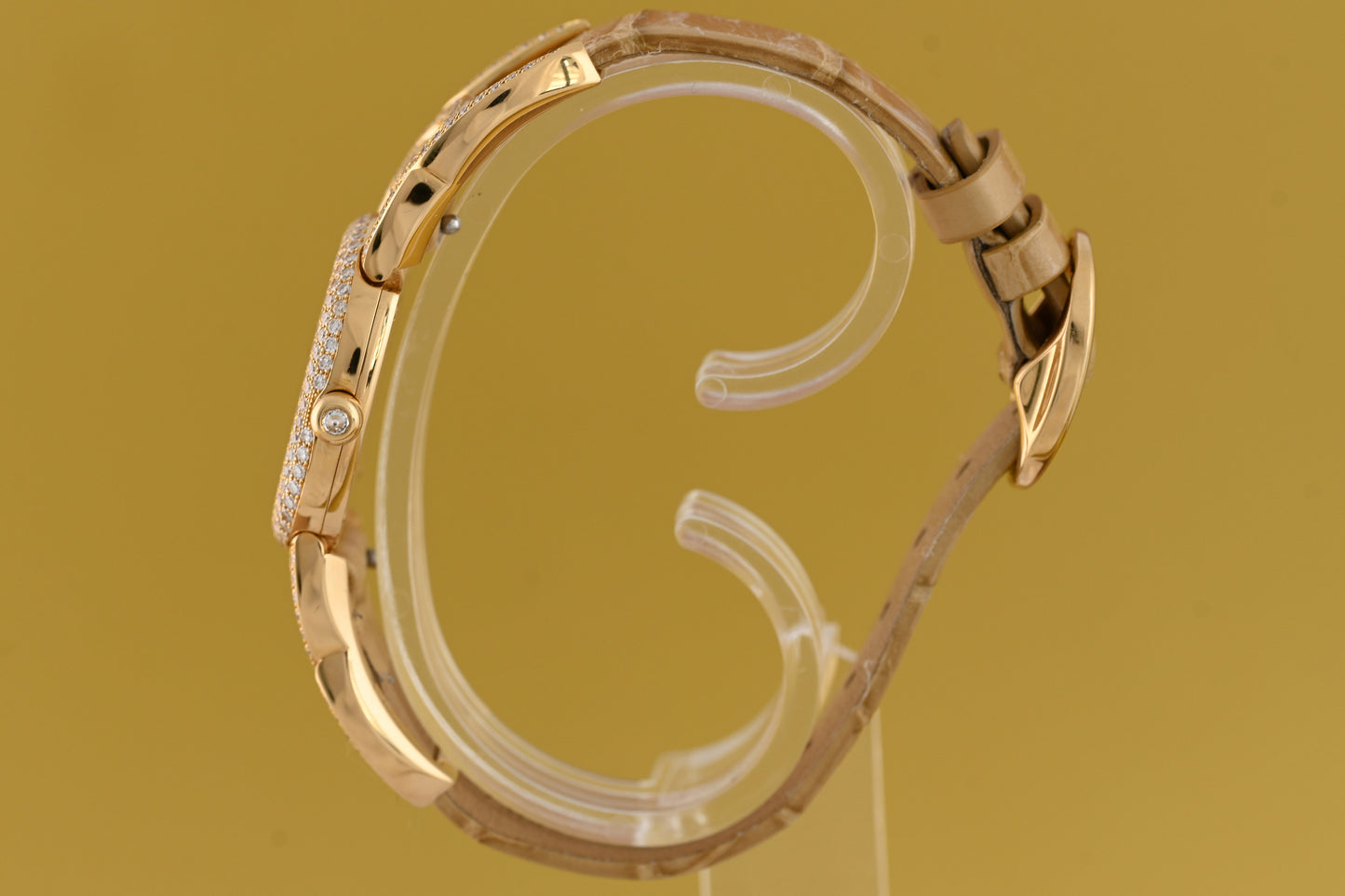 Patek Philippe Ellipse Lady - Ref. 4832 Yellow Gold