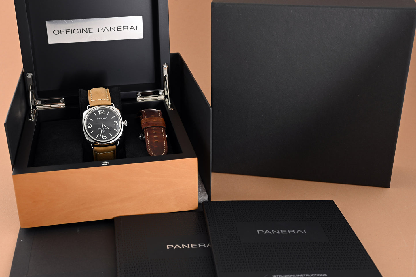 Panerai Radiomir Base Logo 45mm PAM00753 - Full Set