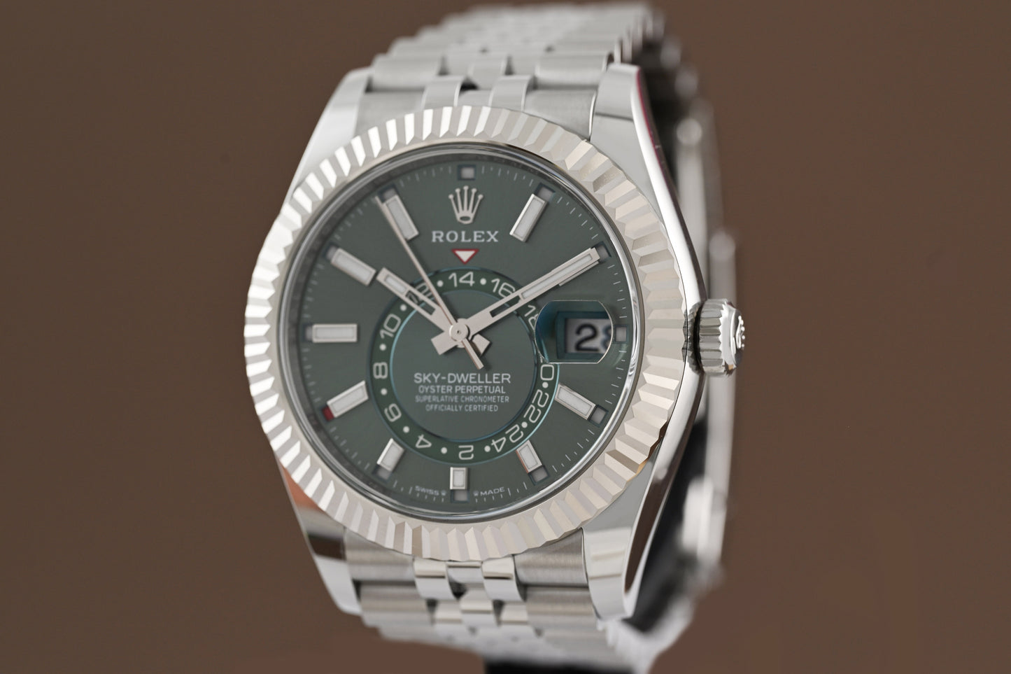 Rolex Sky-Dweller 336934 - Full Set - Green Dial - NEW 2025