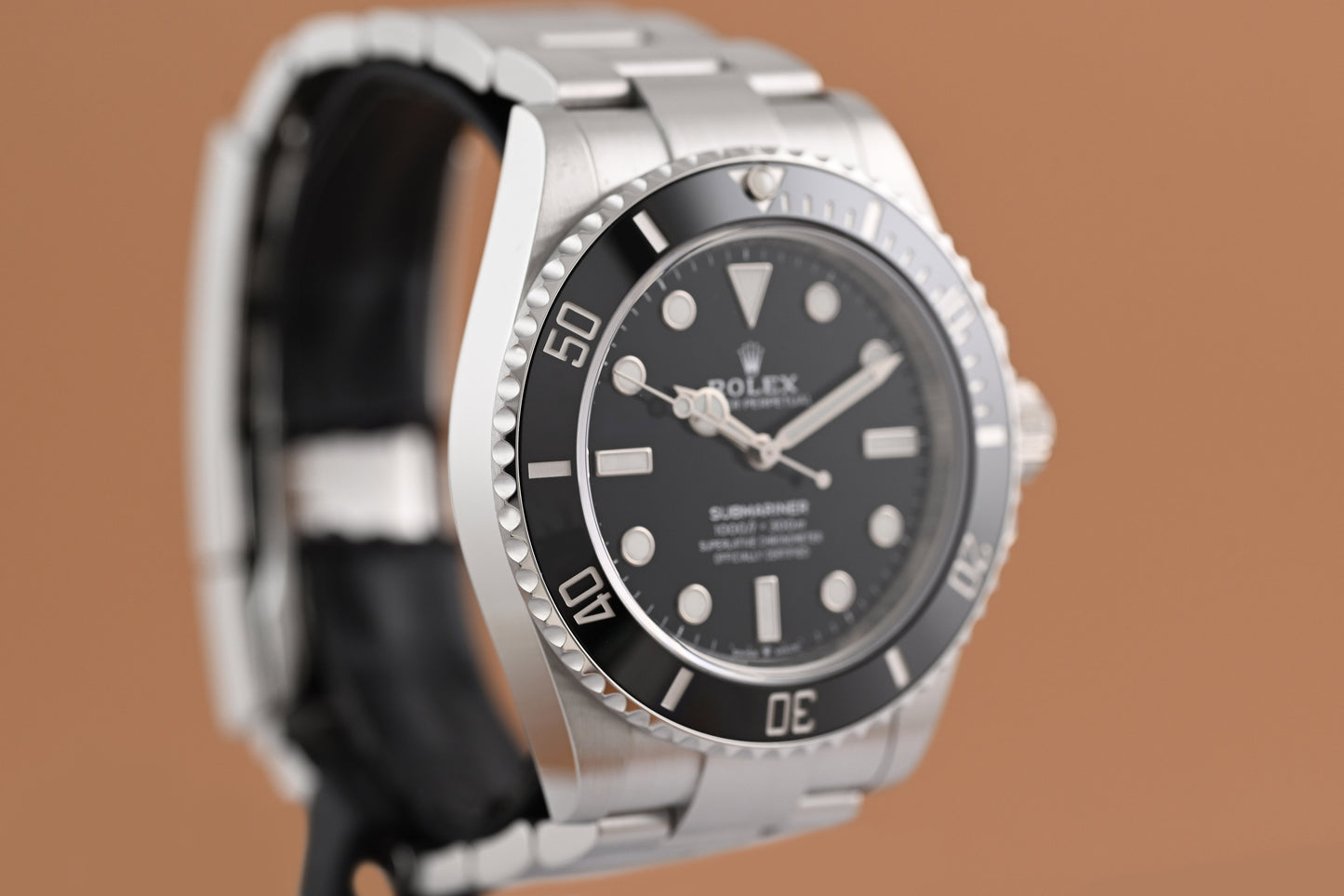 Rolex Submariner No Date 124060 - Full Set