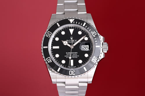 Rolex Submariner Date 126610LN - Full Set