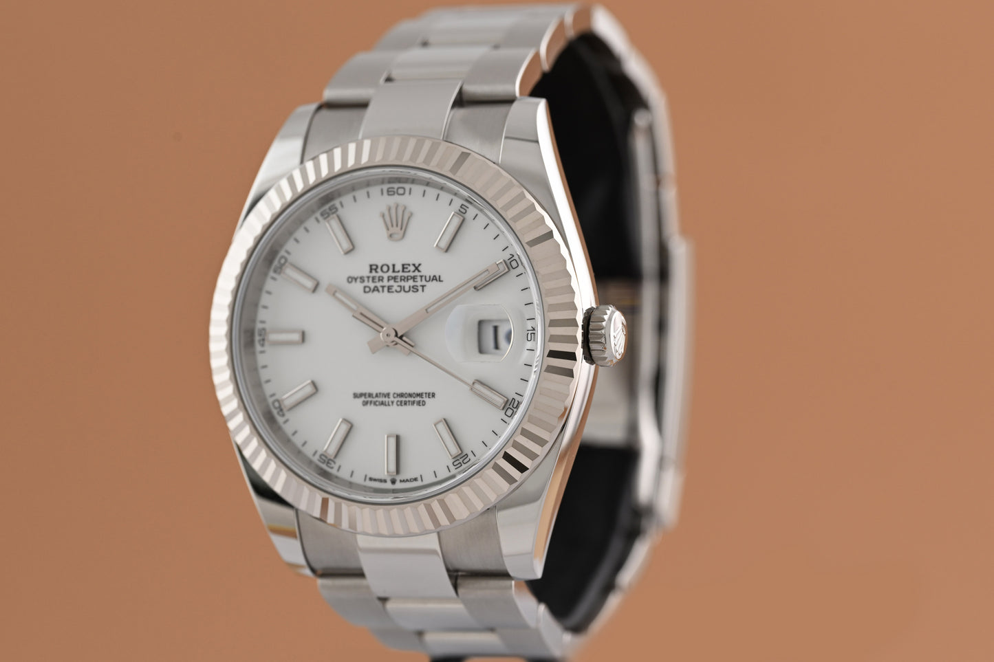 Rolex Datejust 41 - 126334 - White Dial - Full Set - 2025