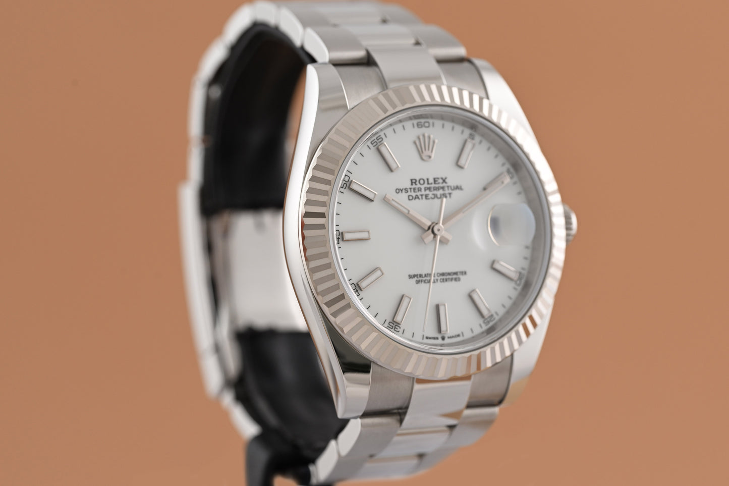 Rolex Datejust 41 - 126334 - White Dial - Full Set - 2025