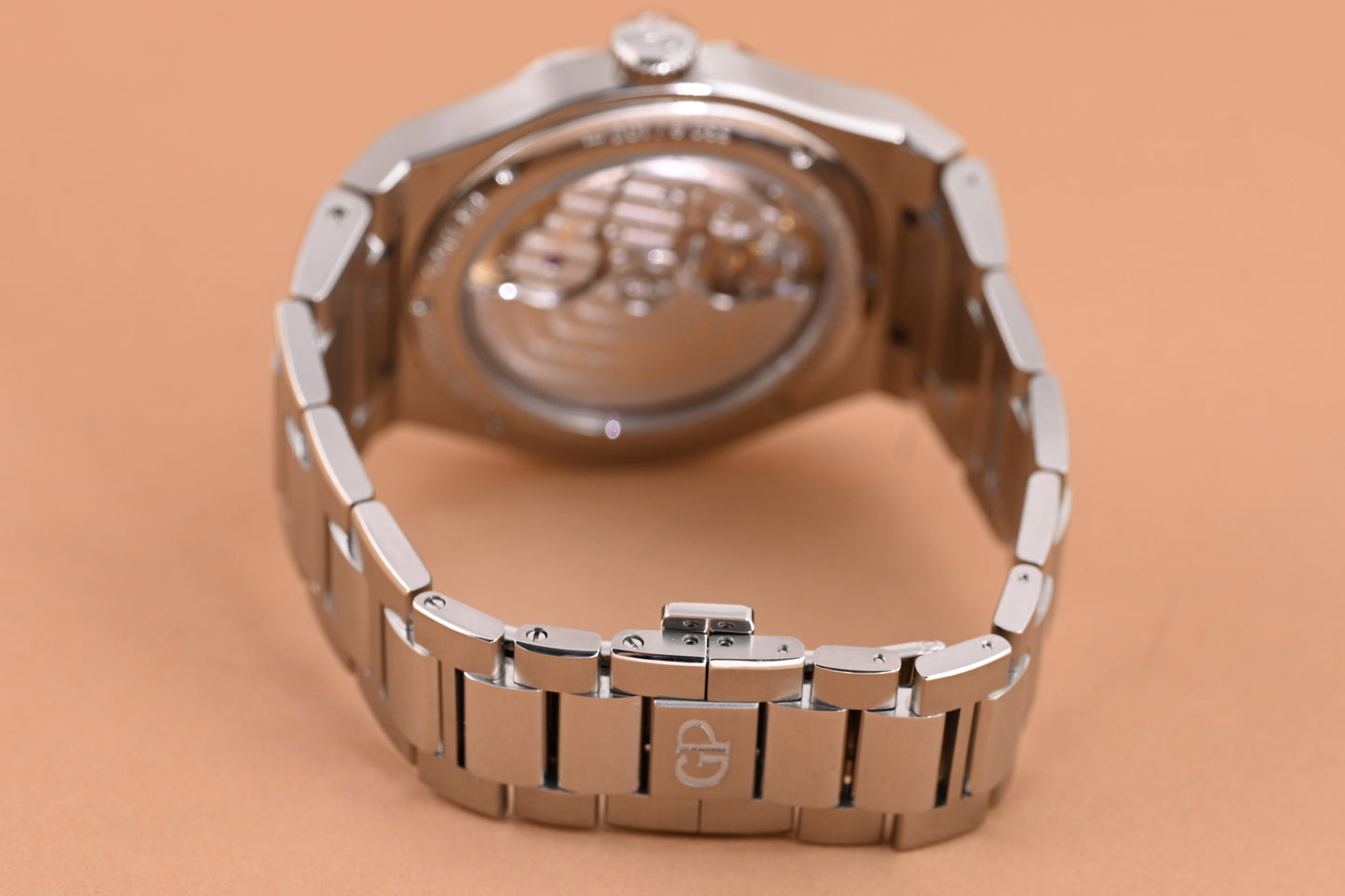 Girard Perregaux Laureato - Blue Dial - Full Set