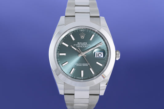 Rolex Datejust 41 - 126300 - Green Dial - Full Set - NEW