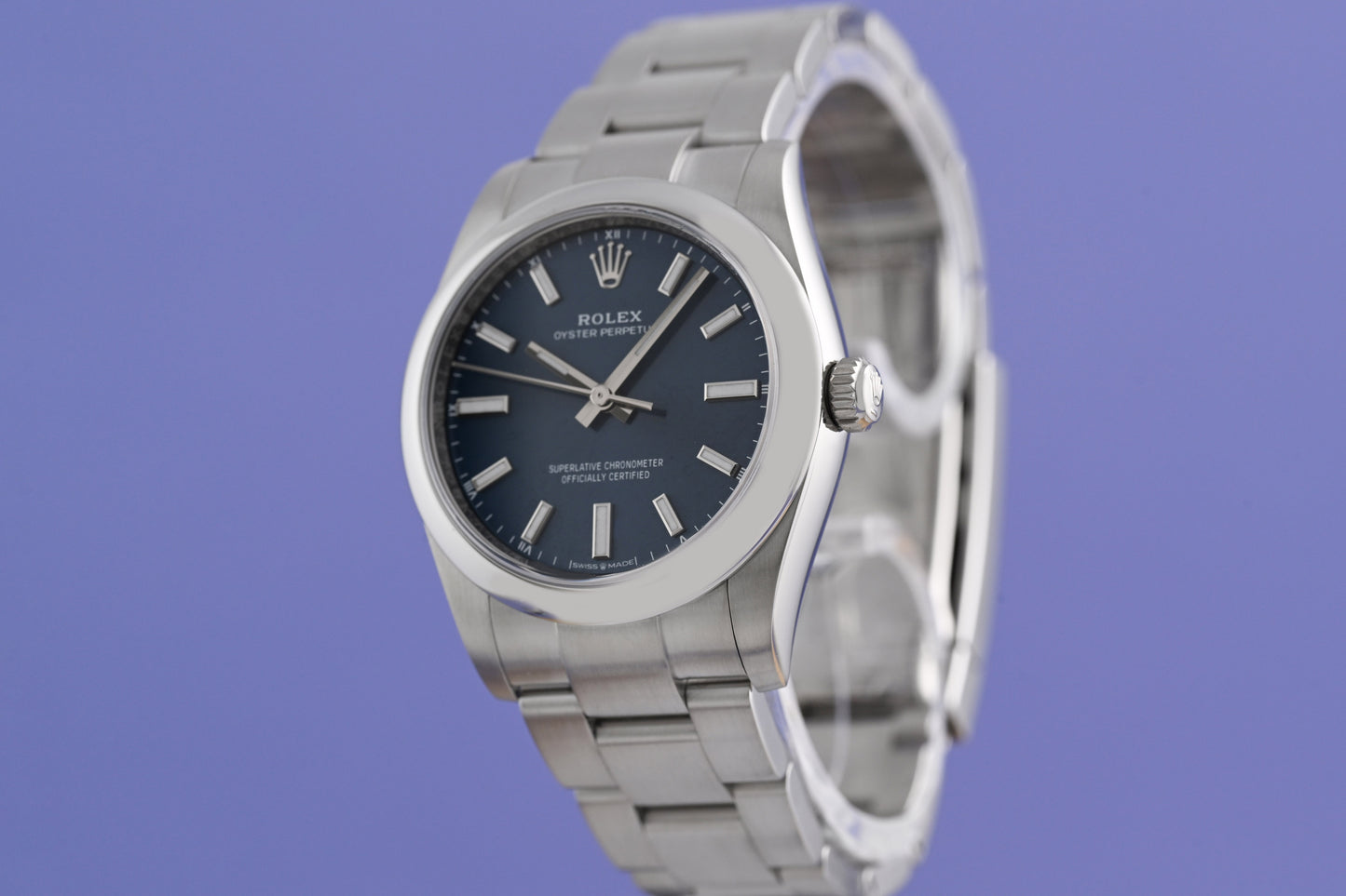 Rolex Oyster Perpetual 34 mm 124200 - Full Set - Blue Dial