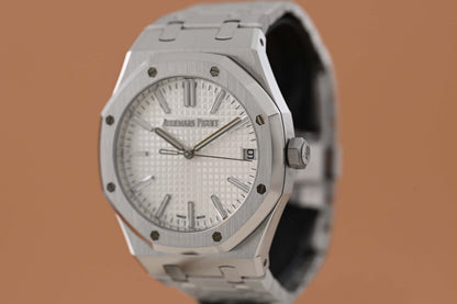 Audemars Piguet Royal Oak - 15510ST - Silver Dial - Full Set - Like NEW