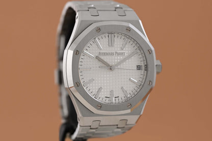 Audemars Piguet Royal Oak - 15510ST - Silver Dial - Full Set - Like NEW