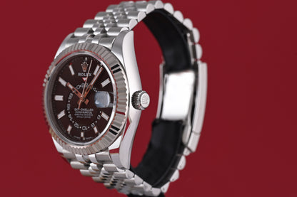 Rolex Sky-Dweller 326934 - Full Set - Black Dial