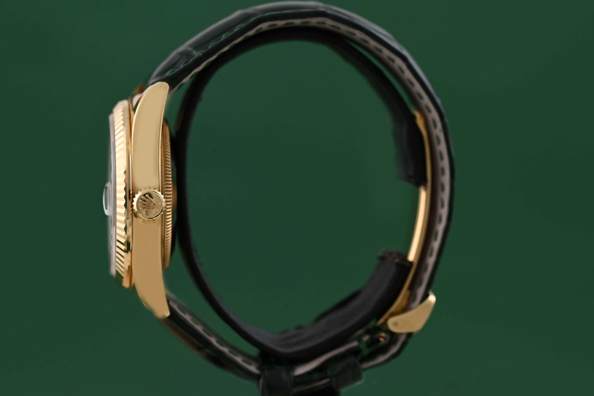 Rolex Day Date Yellow Gold 118138 - Green Dial - Full Set